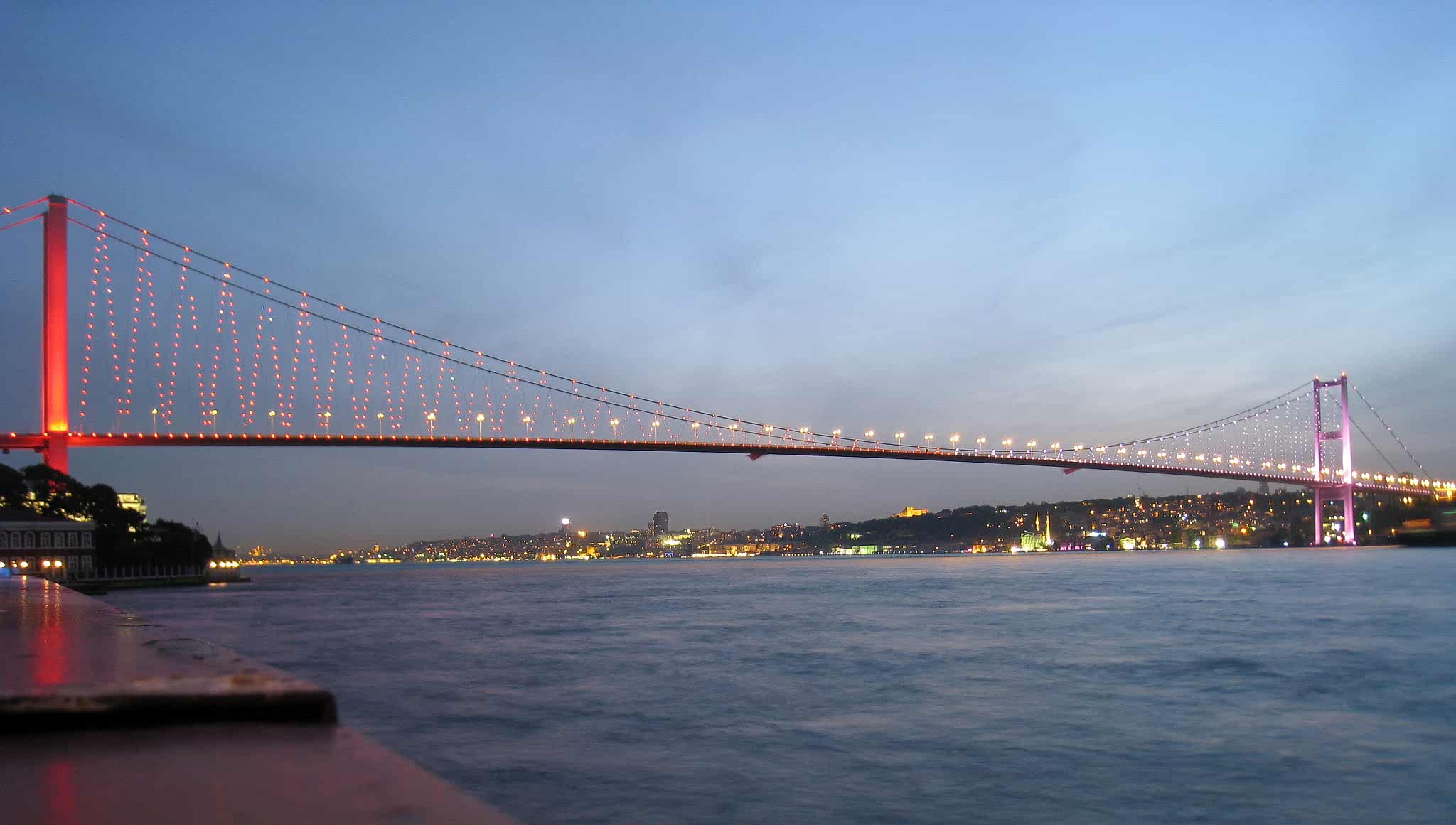 Bosphorus Cruise on Summer Evenings