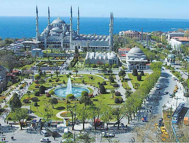 Istanbul Day Sultanahmet to Bosphorus Dinner Cruise