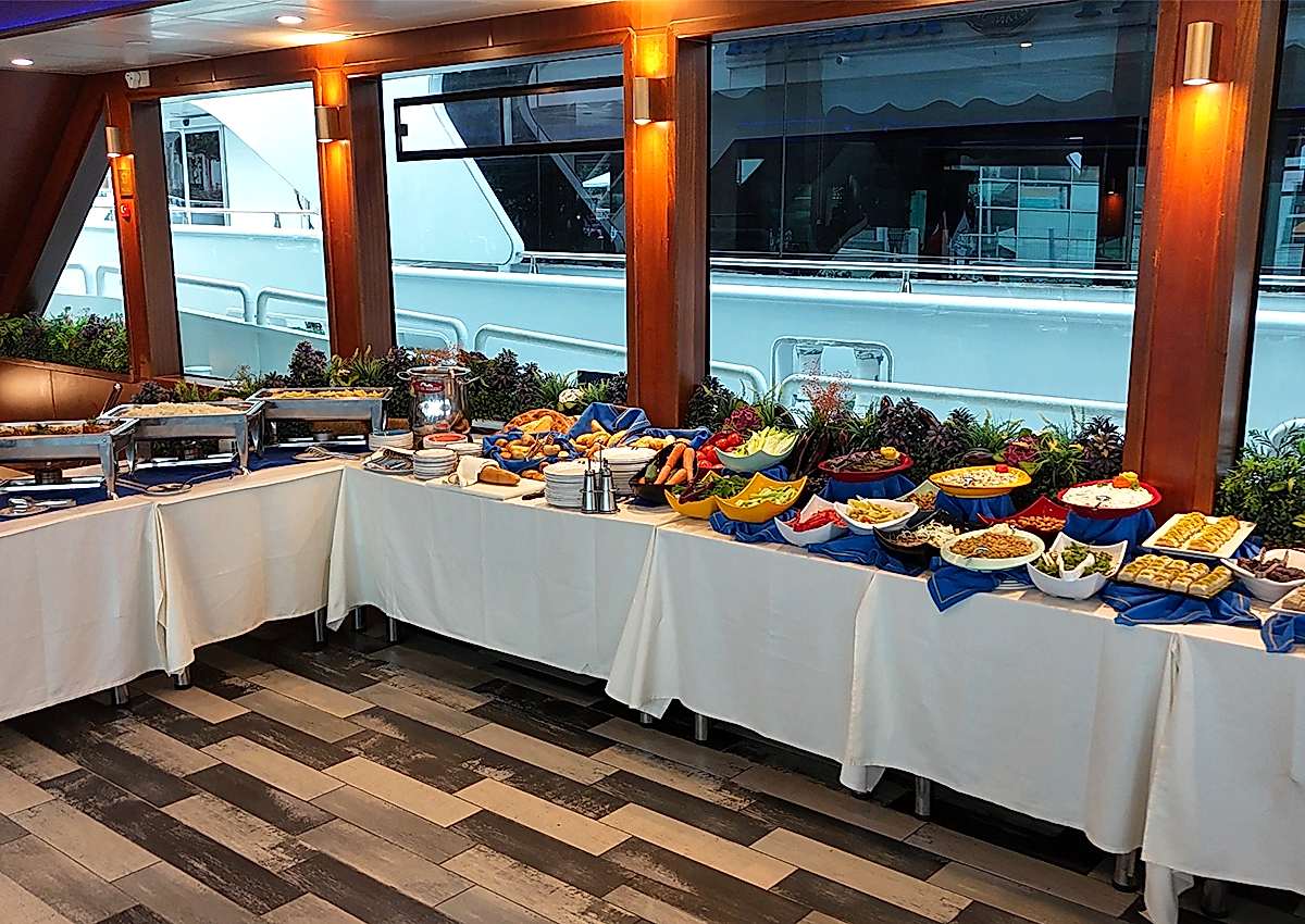 Lunch Cruise along the Bosphorus