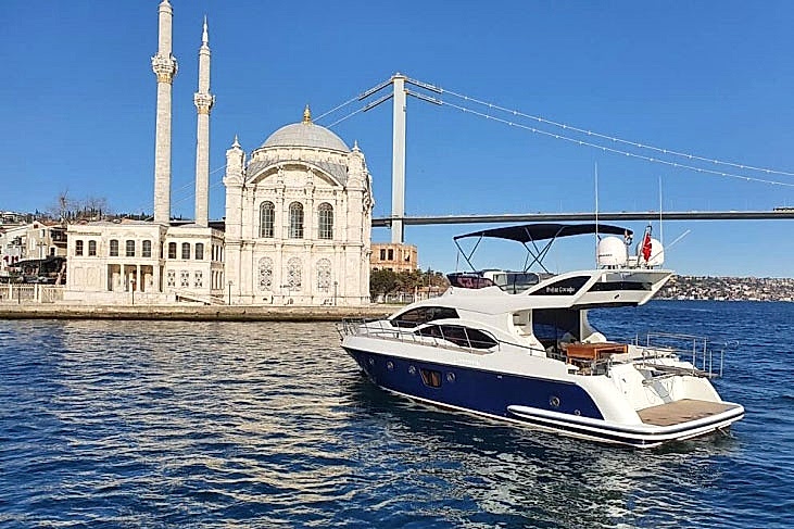 Private Yacht Birthday Celebration