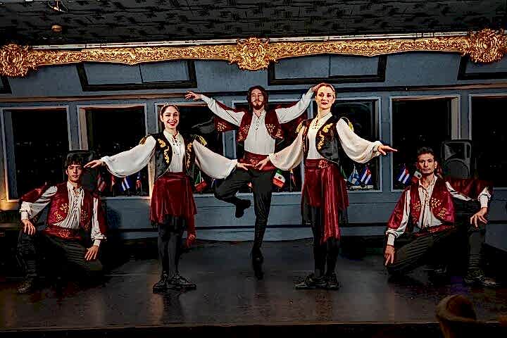 Bosphorus Dinner Cruise - ( Unlimited Non Alcoholic Drinks + Dinner + Turkish Shows + Meeting Point)- Private Close to Show Table