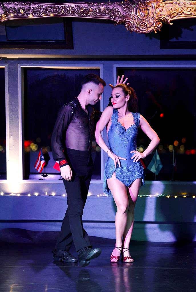 Bosphorus Dinner Cruise ( Unlimited Soft Drinks + Dinner + Hotel Transfer + Turkish Show )- Close to Show Table