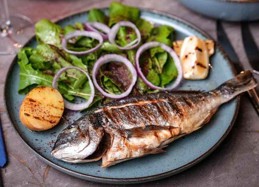 Bosphorus Dinner Cruise (Soft Drinks & Local Alcohols + Dinner + Hotel Transfers + Turkish Show ) - VIP TABLE