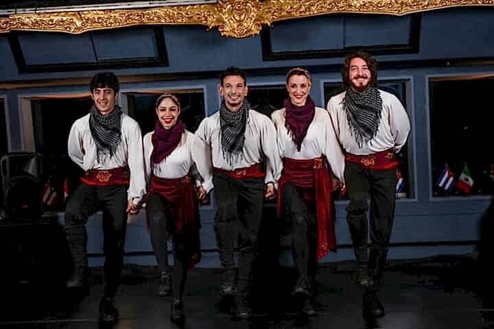 Bosphorus Cruise : Only Turkish Show ( Entertainment) + Hotel Transfer ( Standart Backide Table)