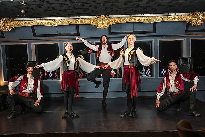 Dinner Cruise Bosphorus Only Turkish Show ( Entertainment) + Hotel Transfer ( Front of Show Vip Table )