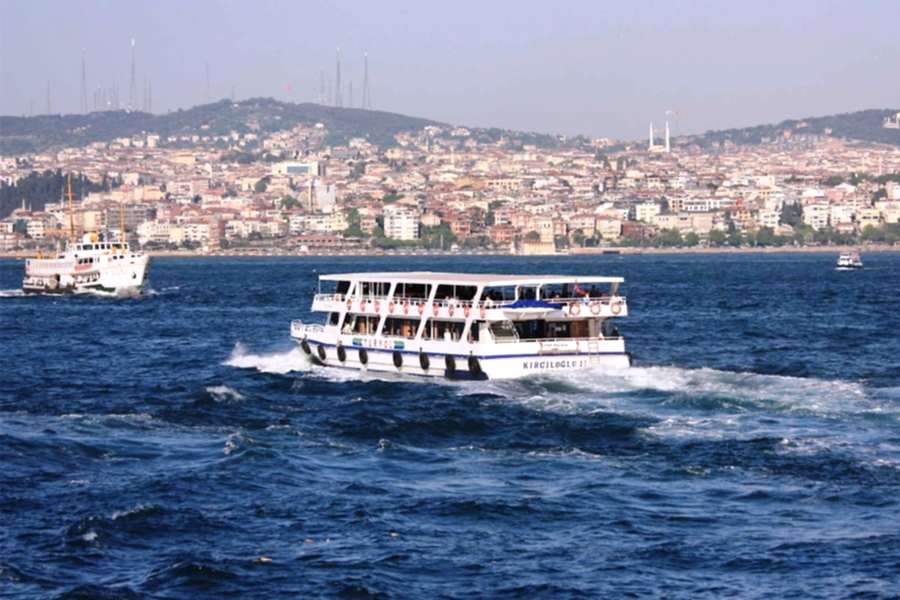 Lunch Cruise on the Bosphorus
