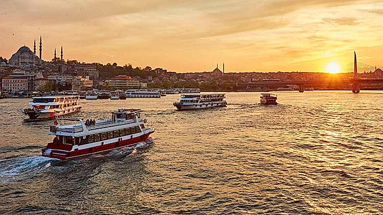 SUNSET TOUR on the BOSPHORUS WITH PROFESSIONAL GUIDE