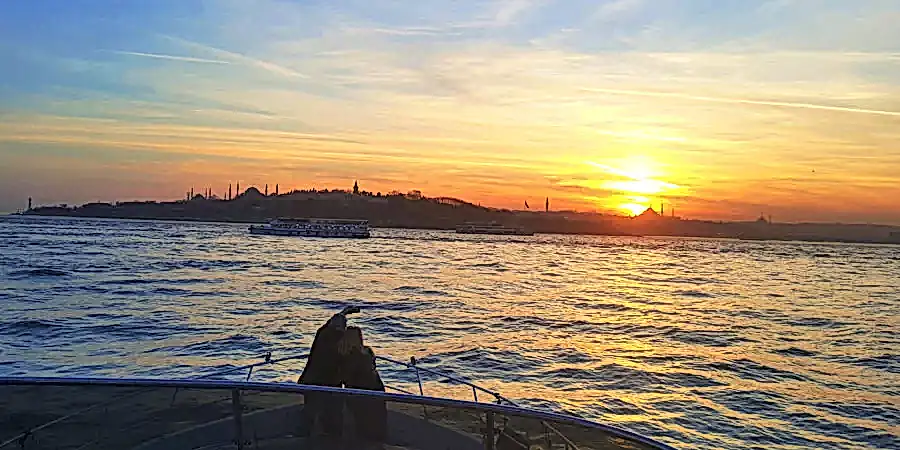SUNSET TOUR on the BOSPHORUS WITH PROFESSIONAL GUIDE