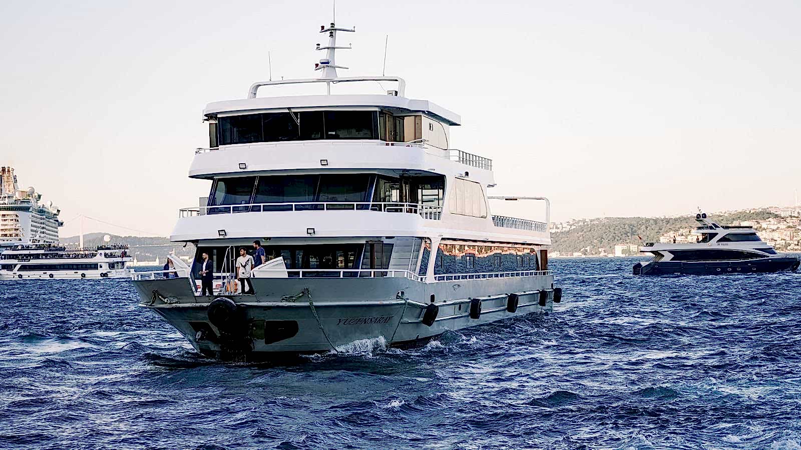 CRAZY SALE - PRIVATE CLOSE TO STAGE TABLE (NON ALCOHOL) - NO PICKUP DROP OFF