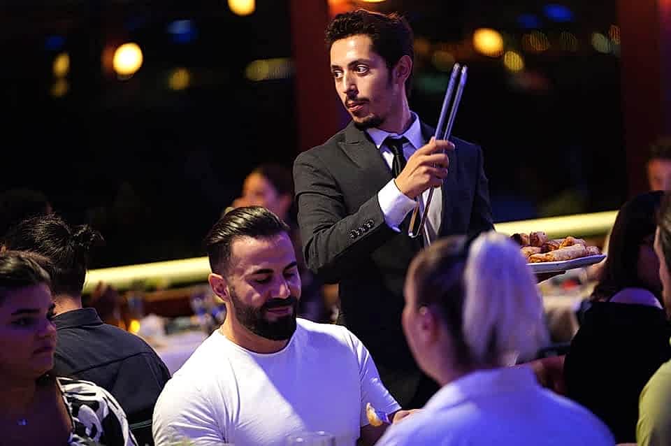 PRIVATE STANDARD TABLE Without Hotel Pick up And With Unlimited Alcohol